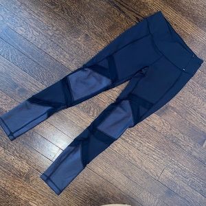Carrie Underwood Leggings With Pockets